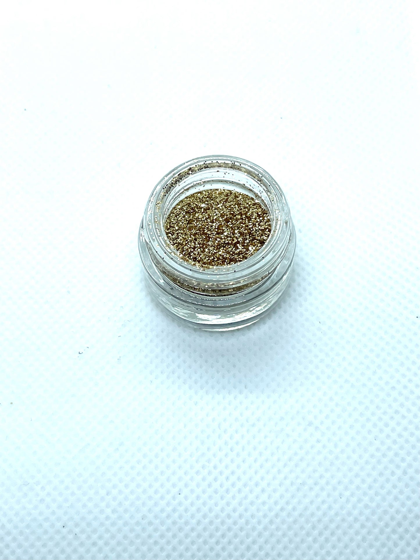 Color Crazy Lip Glitter